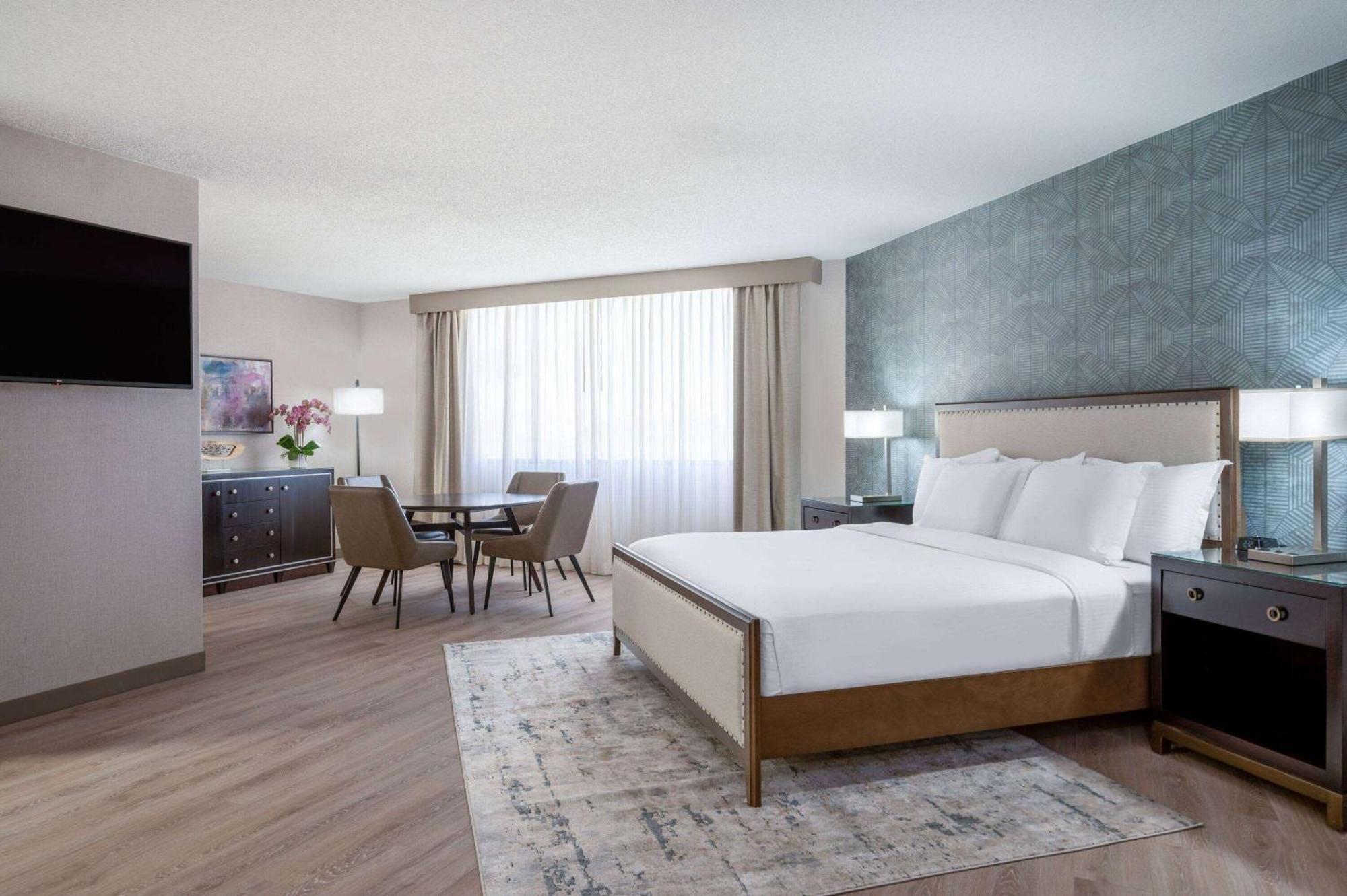 วินด์แฮม อินเดียนาโพลิส เวสต์ Hotel ภายนอก รูปภาพ