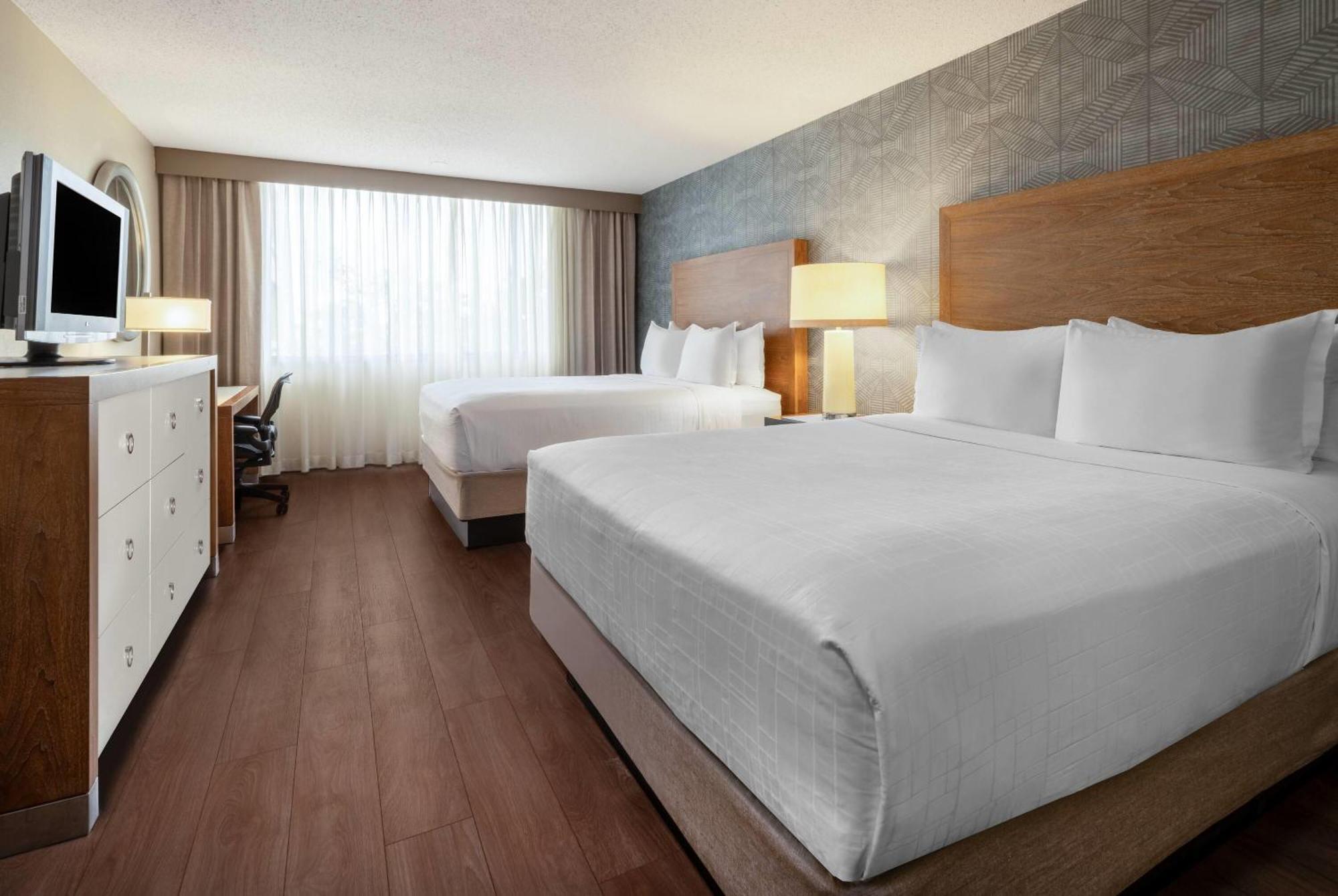 วินด์แฮม อินเดียนาโพลิส เวสต์ Hotel ภายนอก รูปภาพ